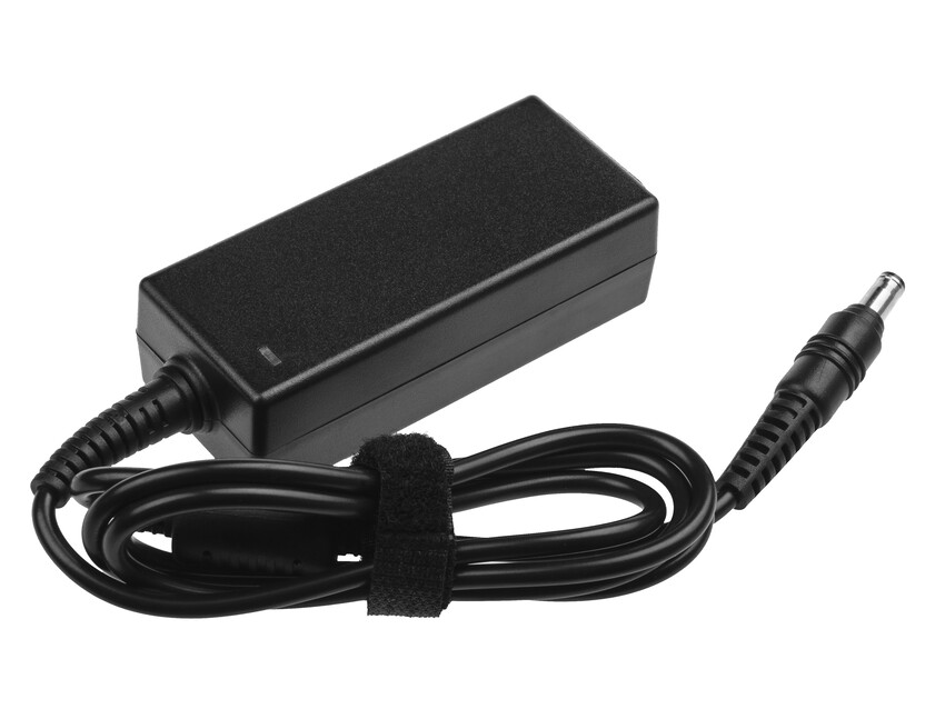 Green Cell PRO polnilec / AC Adapter 19V 2.1A 40W za Samsung N100 N130 N145 N148 N150 NC10 NC110 N150 Plus (AD19P)