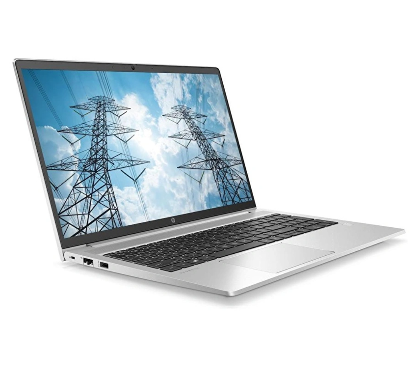 Prenosnik HP ProBook 450 G9 / i5 / RAM 8 GB / SSD Disk / 15,6″ FHD