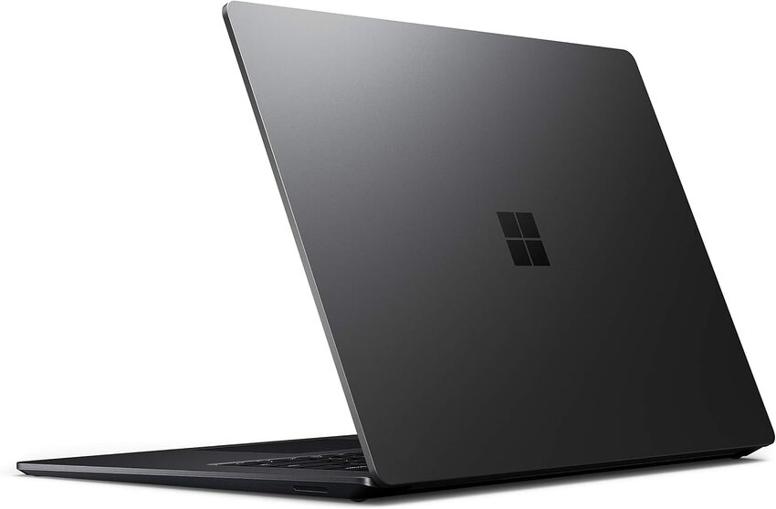 Prenosnik Microsoft Surface 4 / i7 / RAM 16 GB / SSD Disk / 15