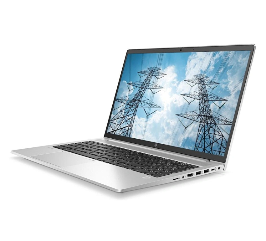 Prenosnik HP ProBook 450 G9 / i5 / RAM 8 GB / SSD Disk / 15,6″ FHD