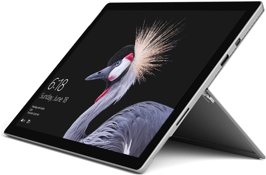 Prenosnik Microsoft Surface Pro / i7 / RAM 16 GB / SSD Disk / 13,3″ 2880x1920