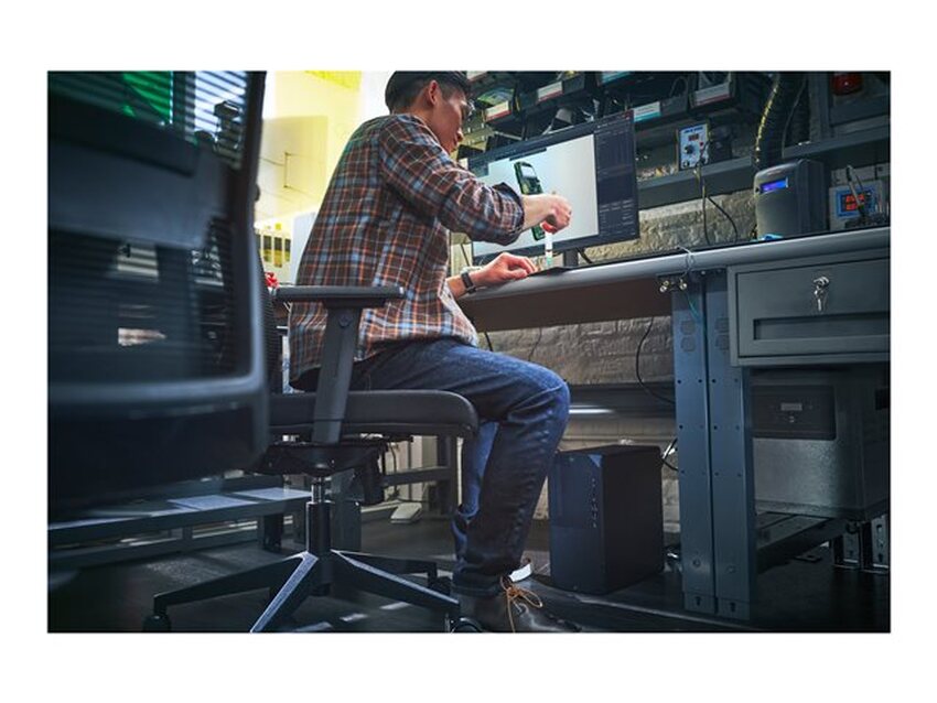 HP Z1 G9 - tower Core i9 i9-14900 2 GHz - 32 GB