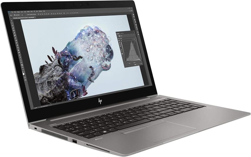 Prenosnik HP ZBook 15u G6 / i7 / RAM 32 GB / SSD Disk / 15,6″ 4K